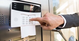 Установка охранной сигнализации в офисе в Ельце от Видео — цена от 3799 руб., сигнализация в офисе под ключ
